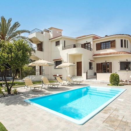 Hriska Luxury Villa イキソス エクステリア 写真