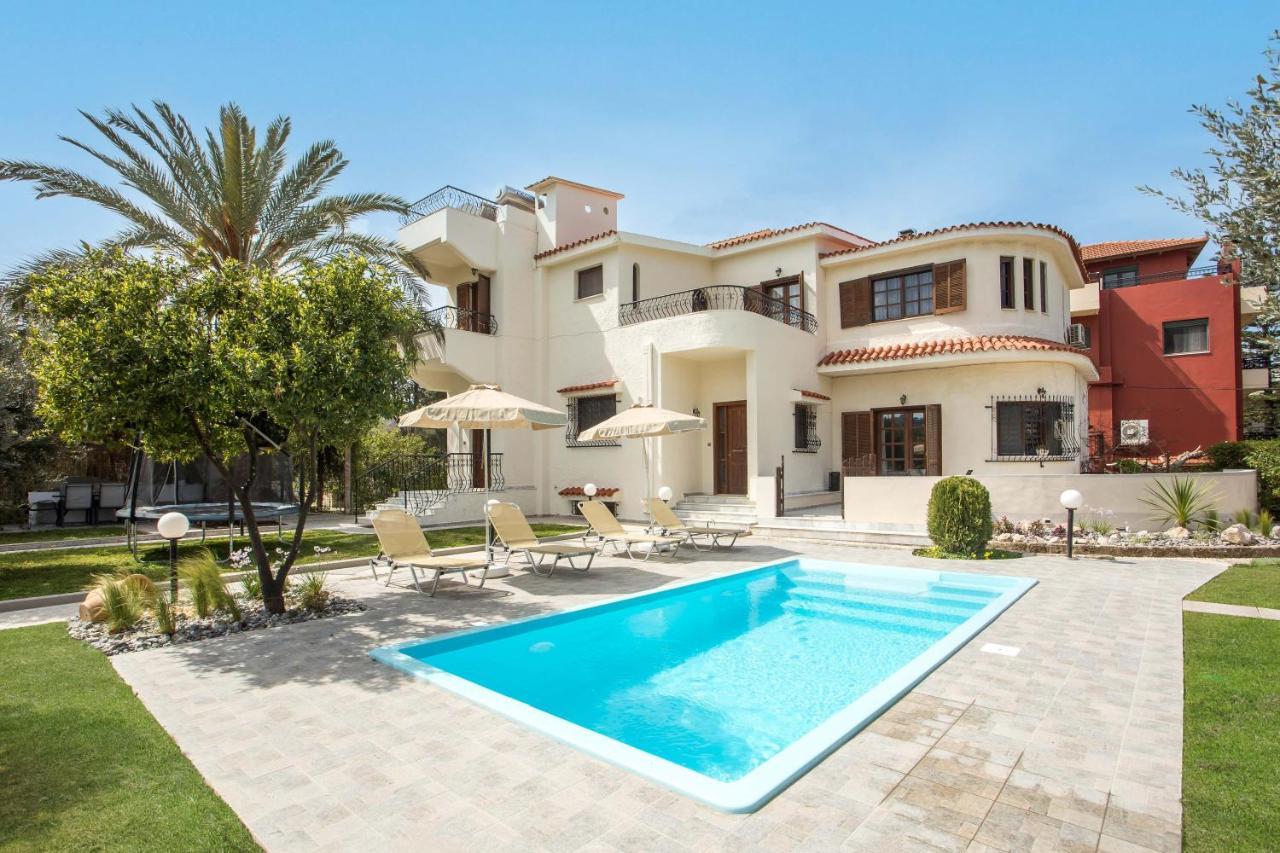 Hriska Luxury Villa イキソス エクステリア 写真