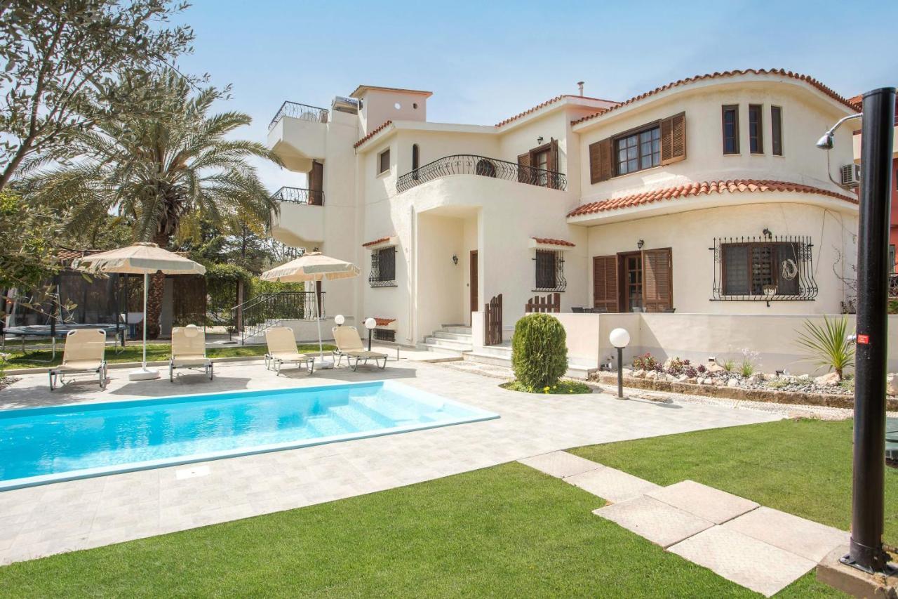 Hriska Luxury Villa イキソス エクステリア 写真