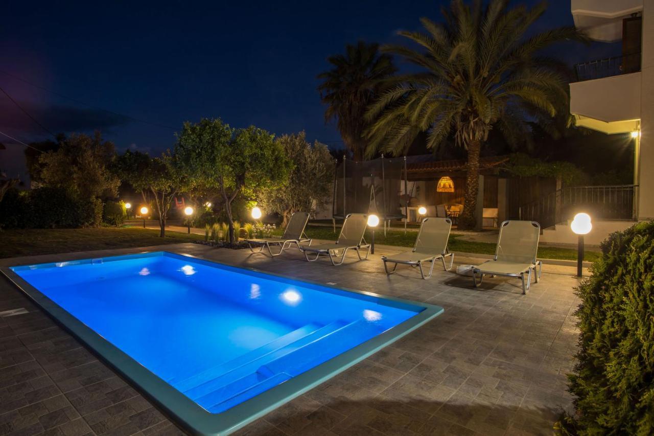 Hriska Luxury Villa イキソス エクステリア 写真
